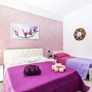 https://residenza-monteverde.it-romehotels.com